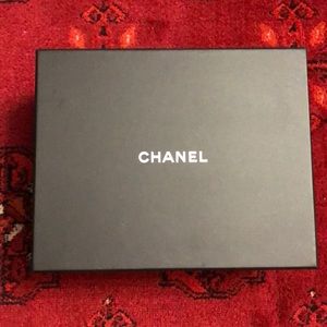 🌺🌺🌺NEW CHANEL BOX  8-6.2-4